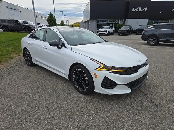 2023 Kia K5