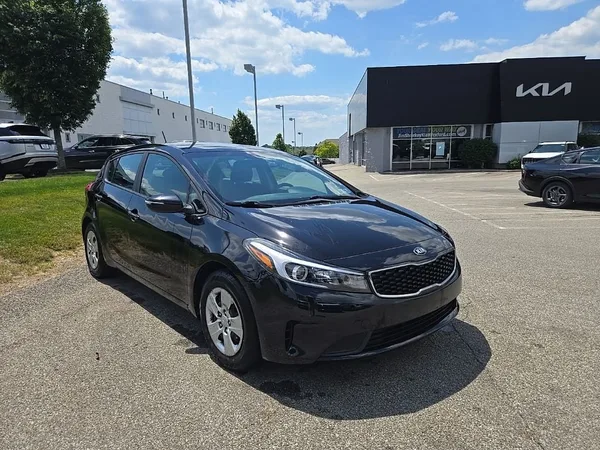 2017 Kia Forte5