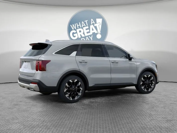 2026 Kia Sorento - view 6