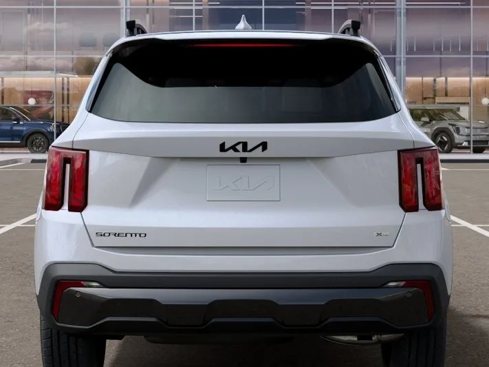 2026 Kia Sorento - view 13