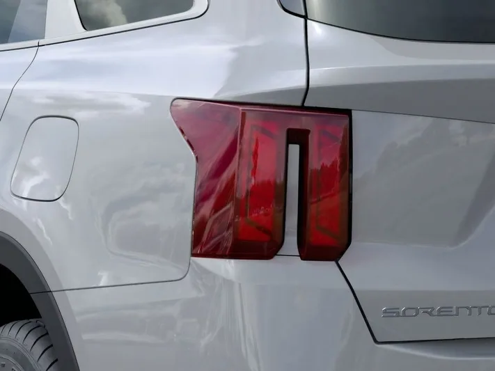 2026 Kia Sorento - view 11