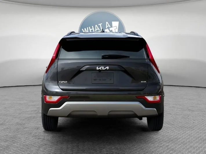 2026 Kia Niro - view 3