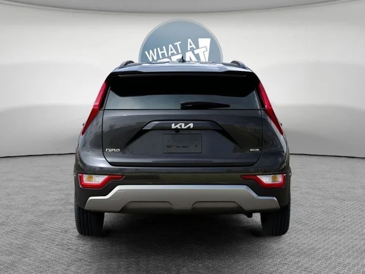 2026 Kia Niro - view 6