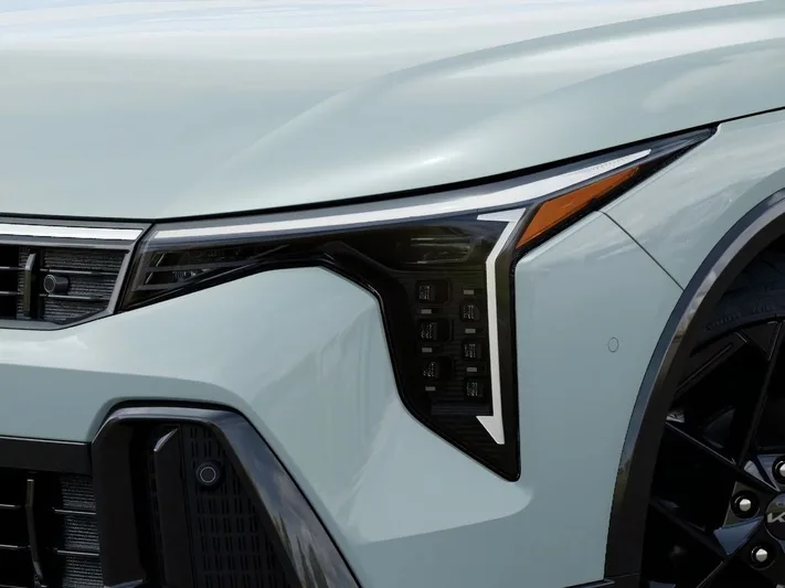 2026 Kia K4 - view 10