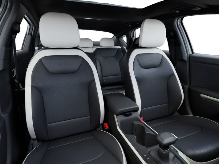 2026 Kia K4 - view 15
