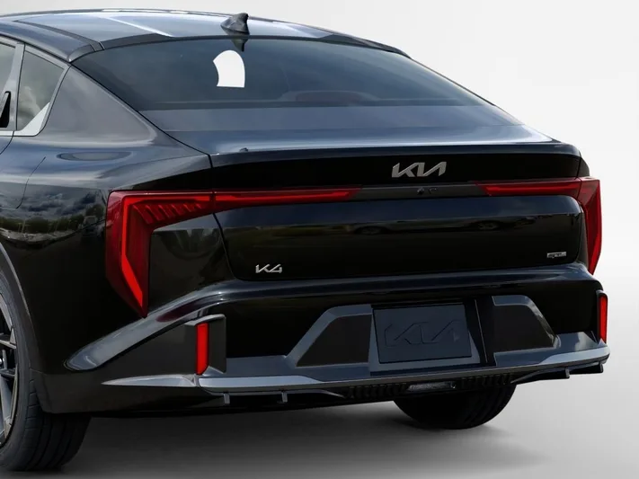 2026 Kia K4 - view 13