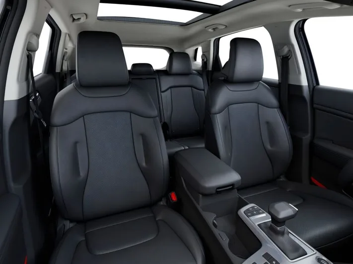 2026 Kia Sportage - view 15