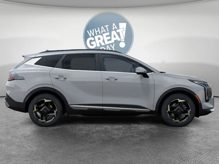 2026 Kia Sportage - view 7