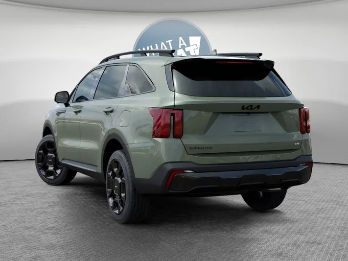 2026 Kia Sorento - view 4