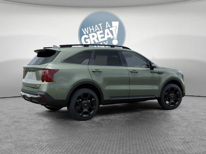 2026 Kia Sorento - view 6