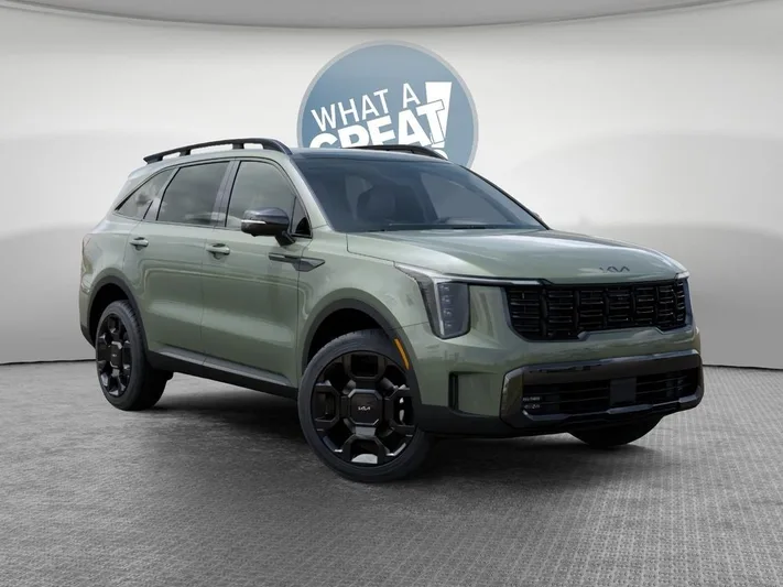 2026 Kia Sorento - view 8