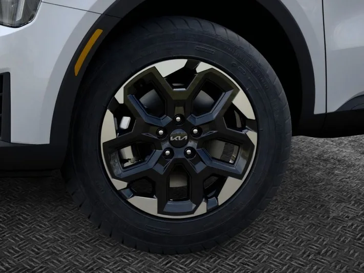 2026 Kia Sorento - view 9