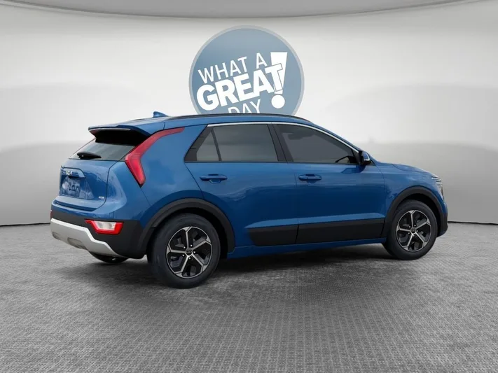 2026 Kia Niro - view 6