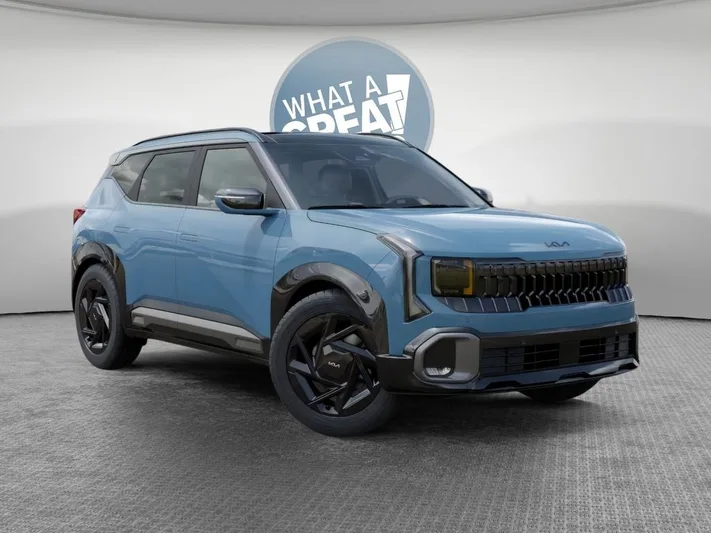2027 Kia Seltos - view 8