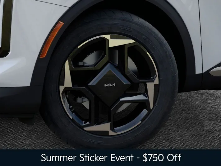 2026 Kia Sportage - view 9