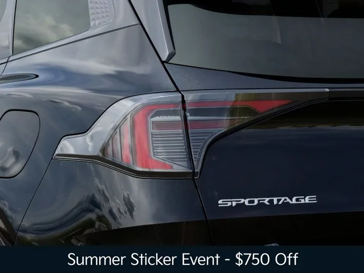 2026 Kia Sportage - view 11