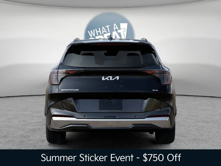 2026 Kia Sportage - view 13