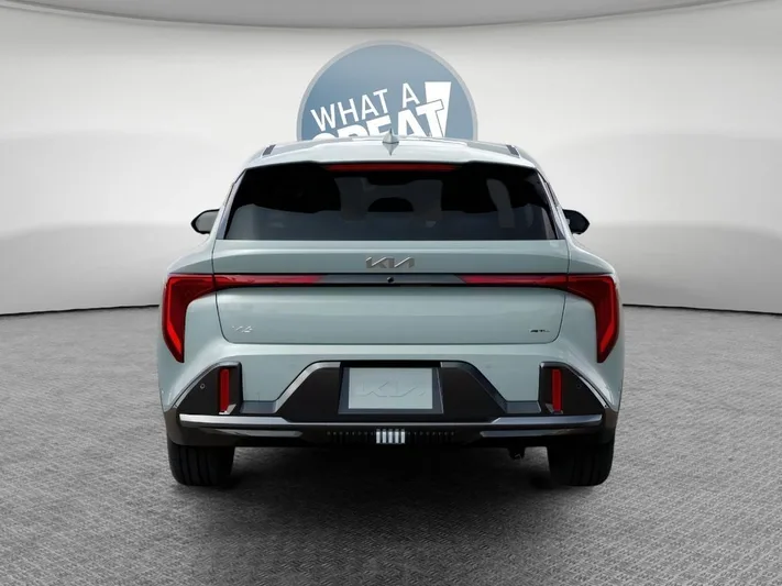 2026 Kia K4 - view 5