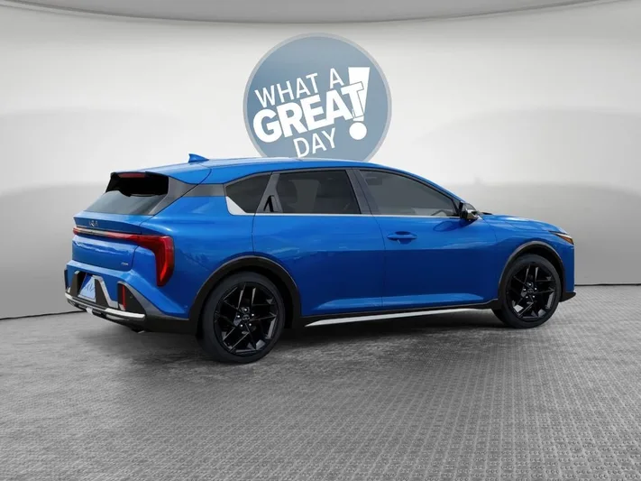 2026 Kia K4 - view 6