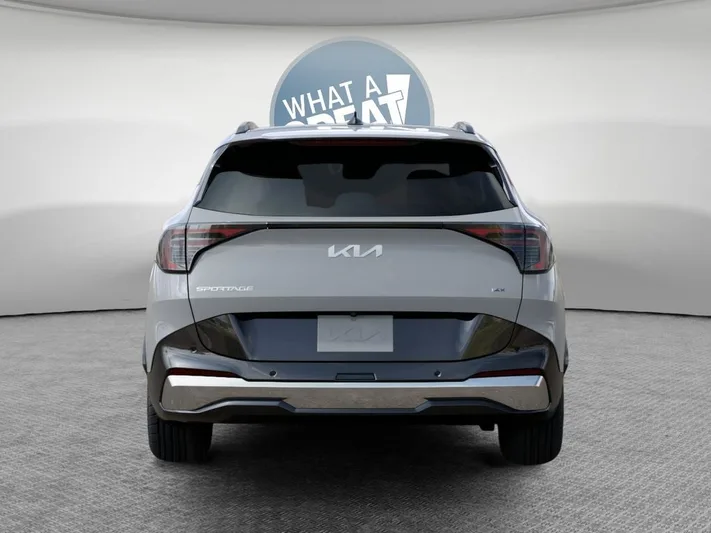2026 Kia Sportage - view 13