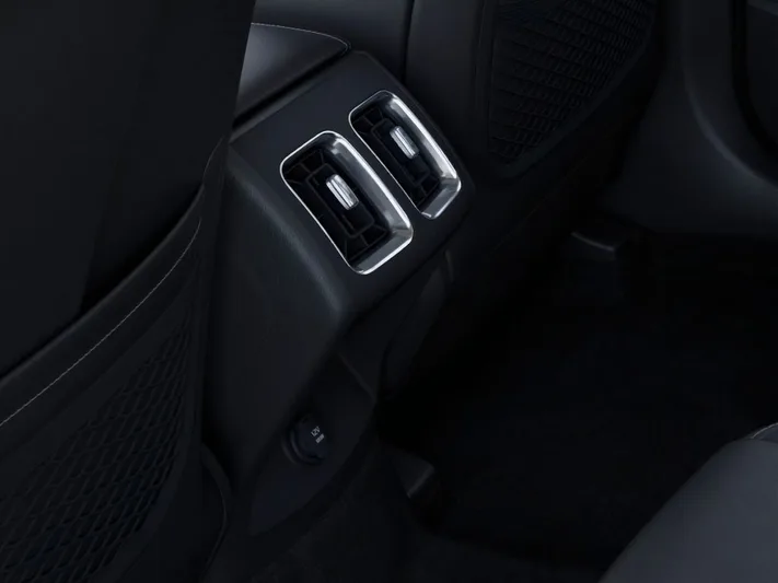 2026 Kia Sorento - view 25