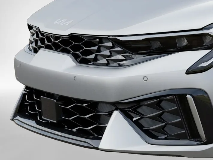 2026 Kia K5 - view 12