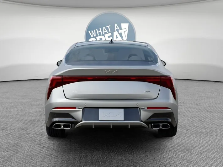2026 Kia K5 - view 13