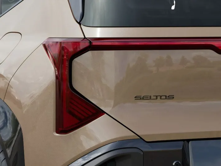 2027 Kia Seltos - view 11