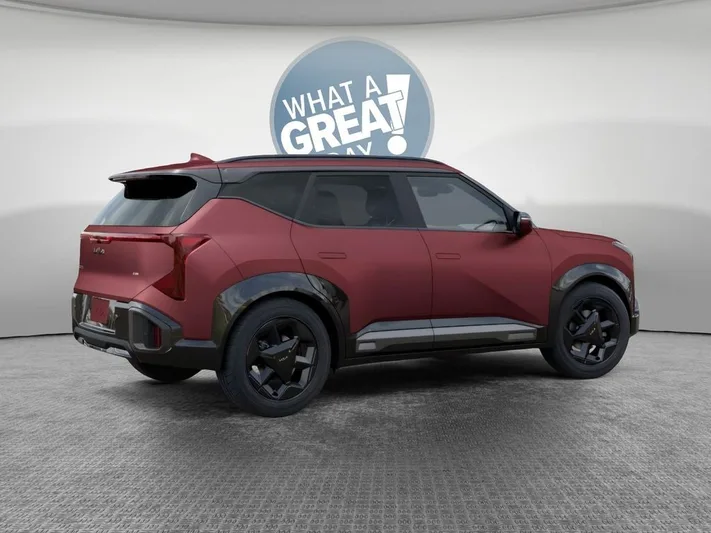 2027 Kia Seltos - view 6