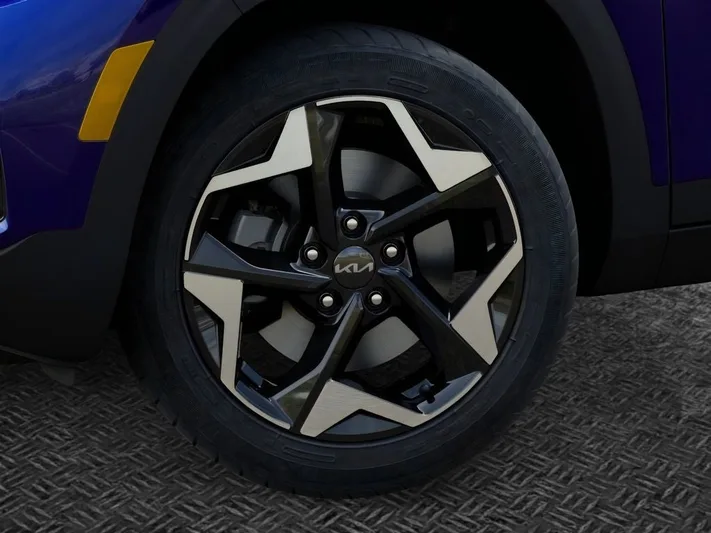 2026 Kia Seltos - view 9