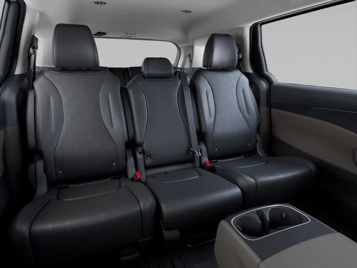 2027 Kia Carnival - view 16