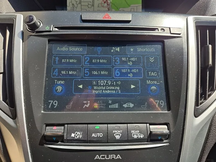 2015 Acura TLX - view 21