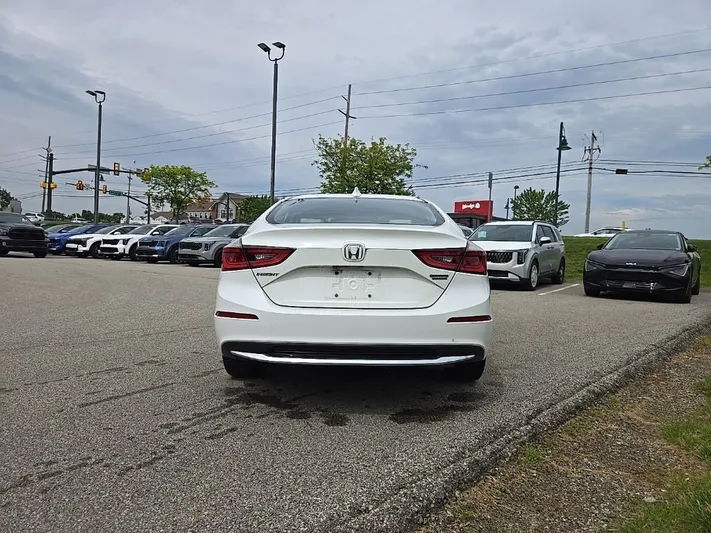 2019 Honda Insight - view 4