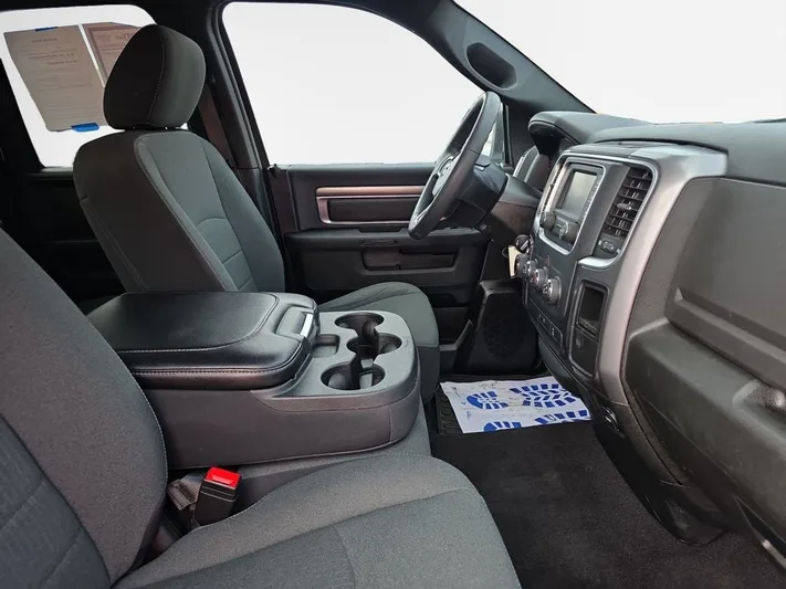 2023 RAM 1500 - view 24