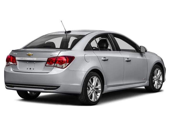 2015 Chevrolet Cruze - view 2