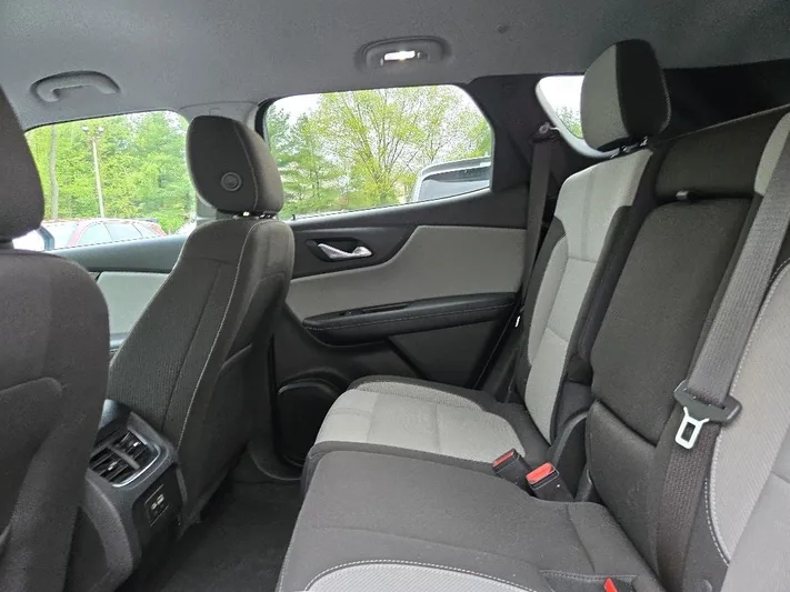 2023 Chevrolet Blazer - view 27