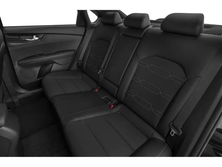 2023 Kia Forte - view 9