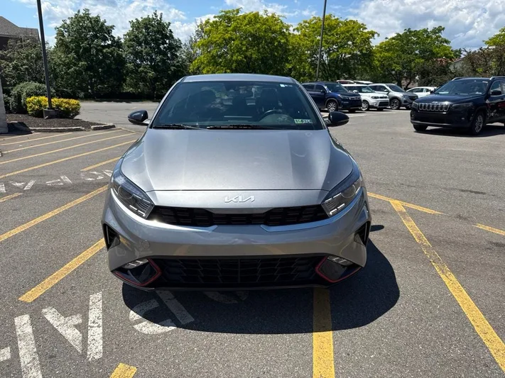 2023 Kia Forte - view 2