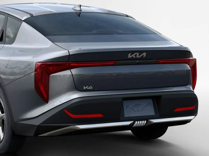 2026 Kia K4 - view 13
