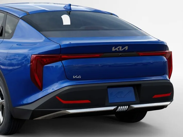 2026 Kia K4 - view 13