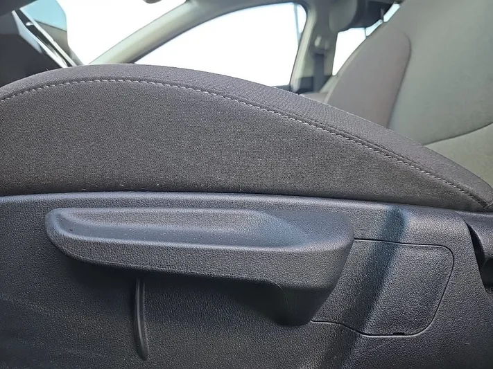 2025 Kia K4 - view 30