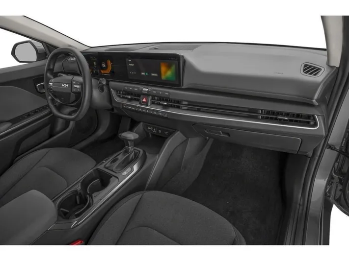 2025 Kia K4 - view 14