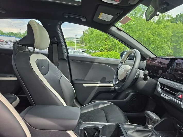 2025 Kia K4 - view 34