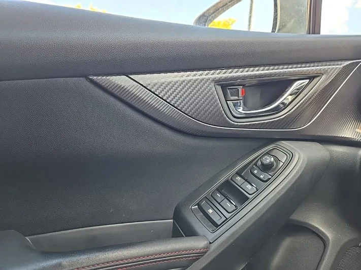2017 Subaru Impreza - view 17