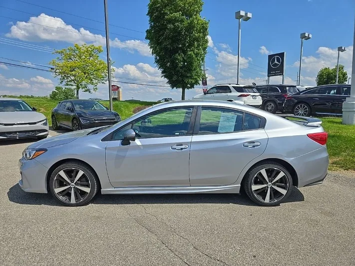 2017 Subaru Impreza - view 9