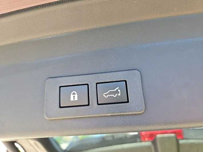 2024 Subaru Ascent - view 37