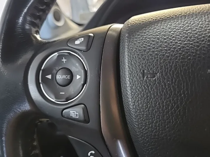 2017 Honda Pilot - view 22