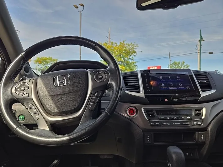 2017 Honda Pilot - view 44