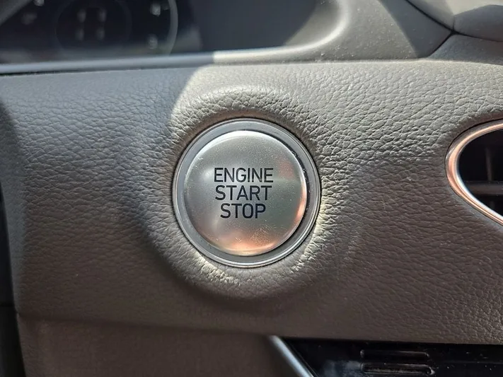 2020 Hyundai Sonata - view 27