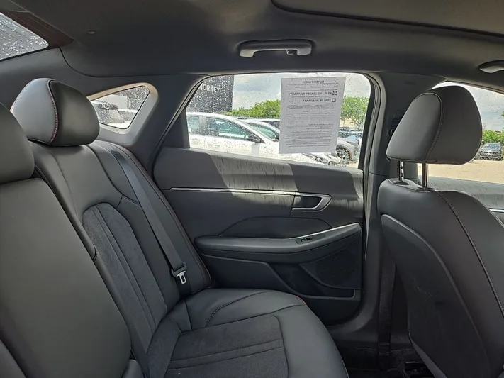 2020 Hyundai Sonata - view 33